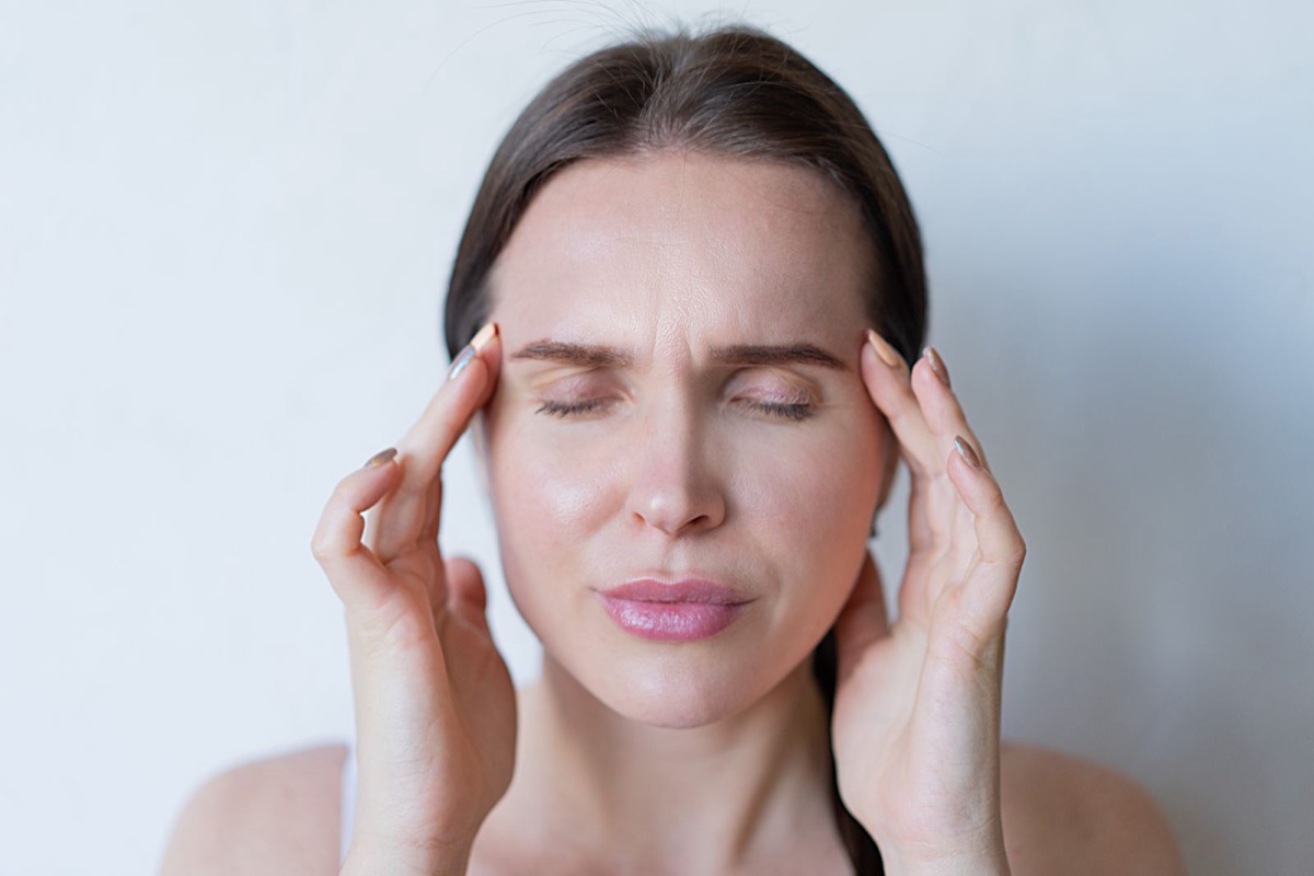 TCM for Headaches & Migraines: Acupressure Points, Herbal Teas, and Lifestyle Tips That May Help